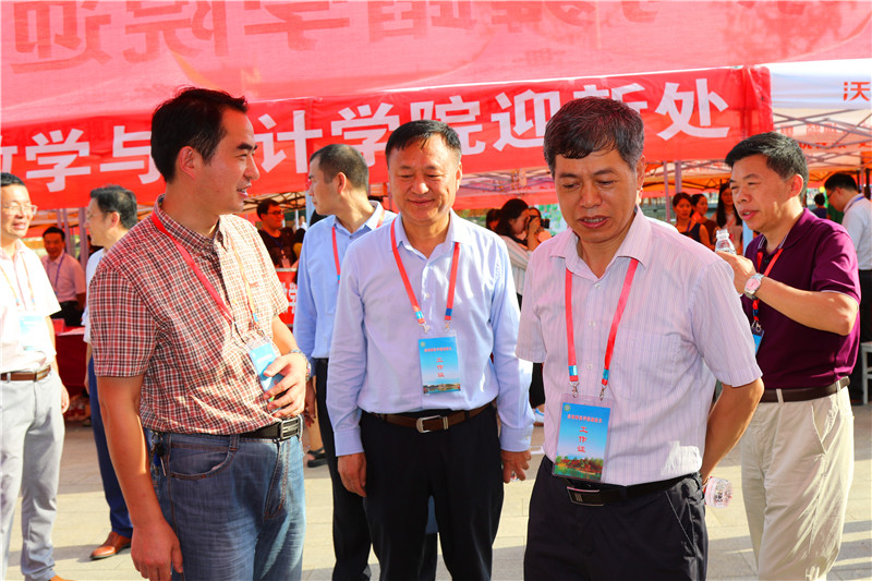 公司圆满完成2017级迎新工作